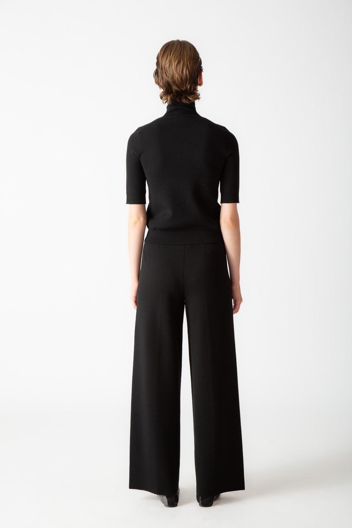 ELBOW SLEEVE TURTLENECK