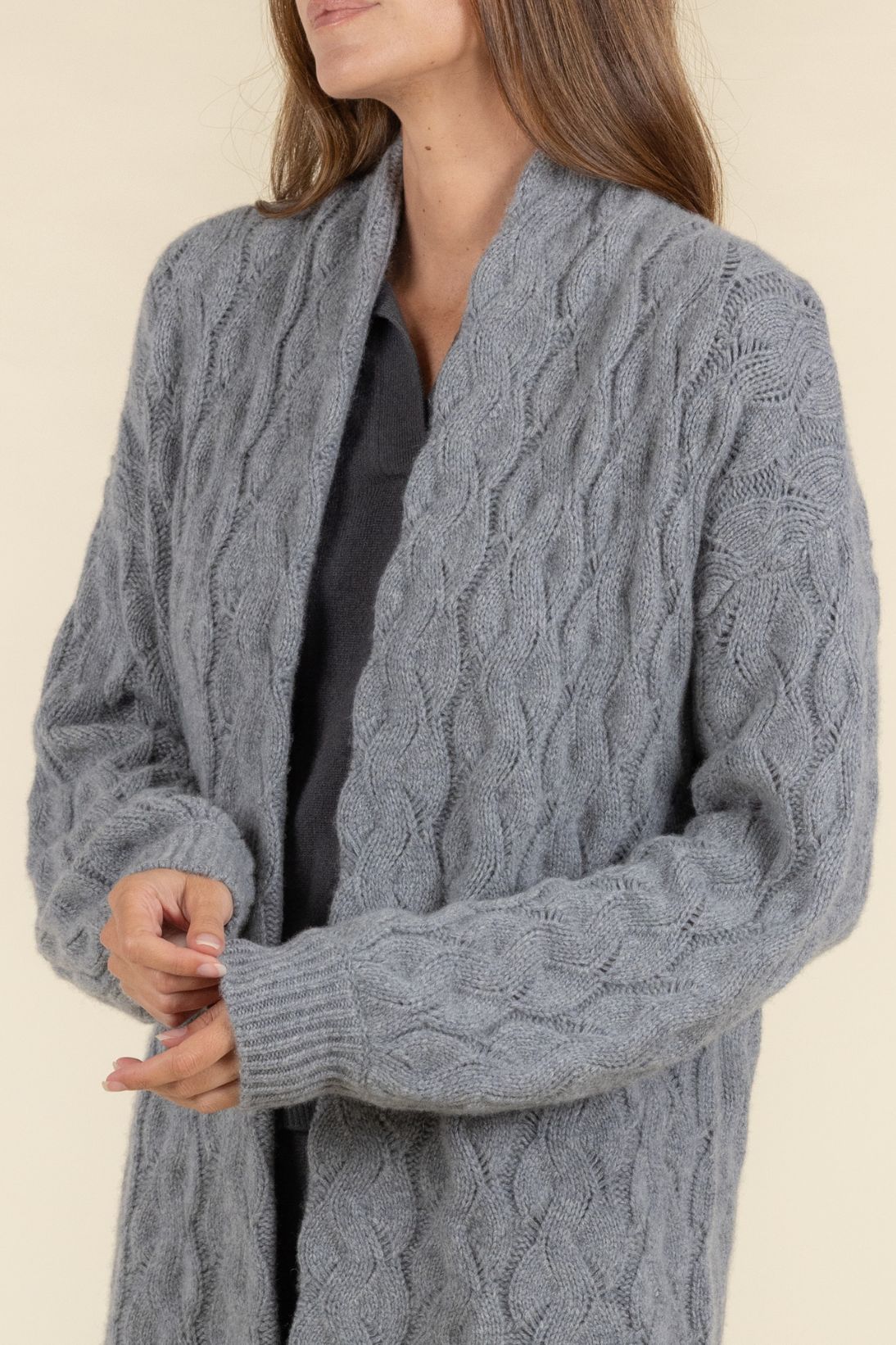 SUSTAINABLE CASHMERE CABLE CARDIGAN