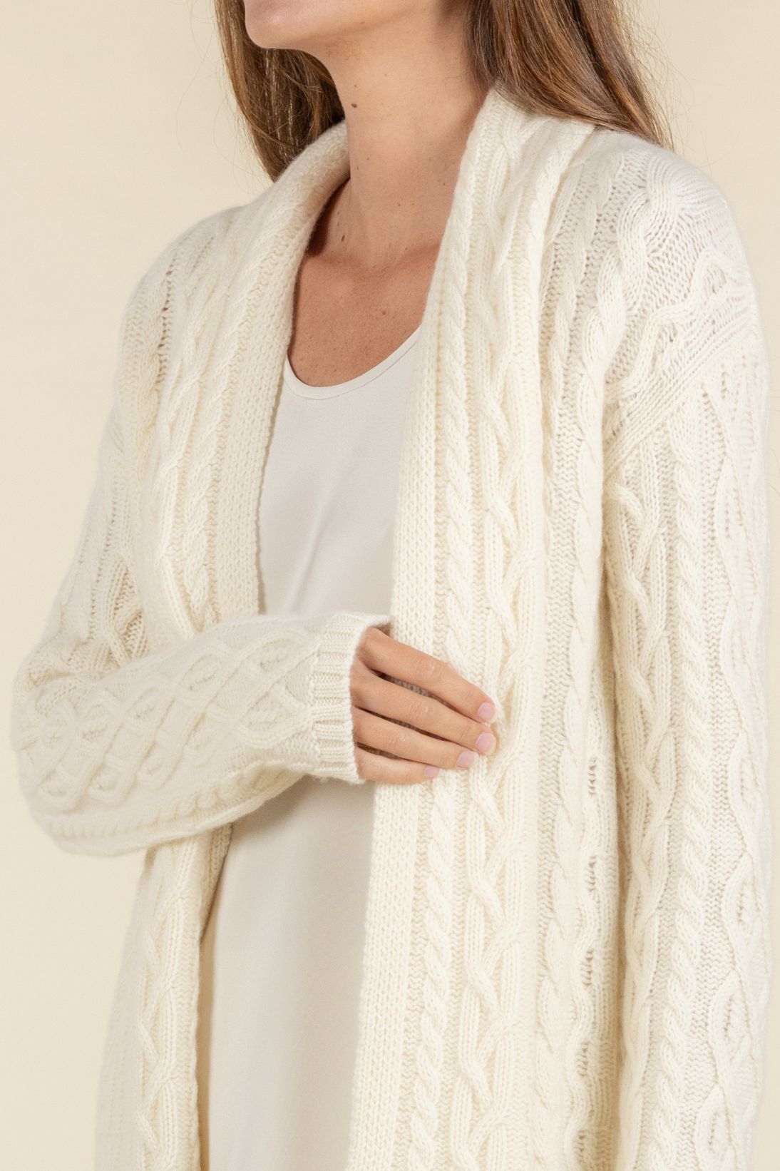 SUSTAINABLE CASHMERE CABLE CARDIGAN