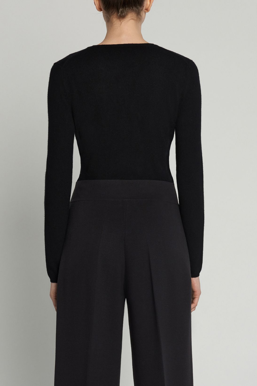 スーパーファイン カシミア クルーネック