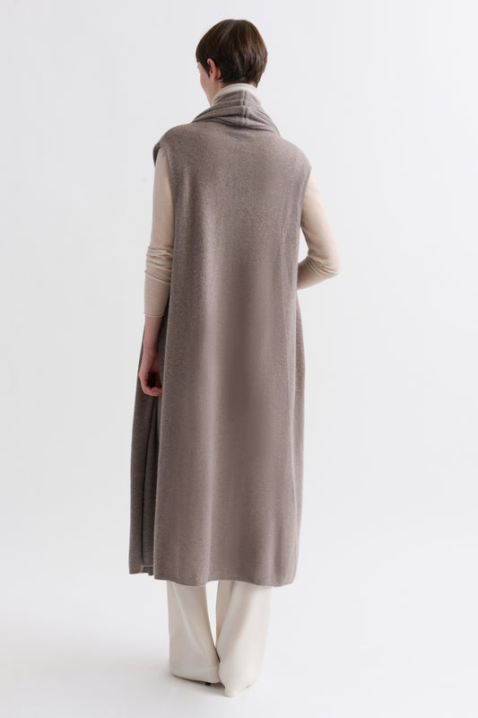 HOODED DRAPE DUSTER