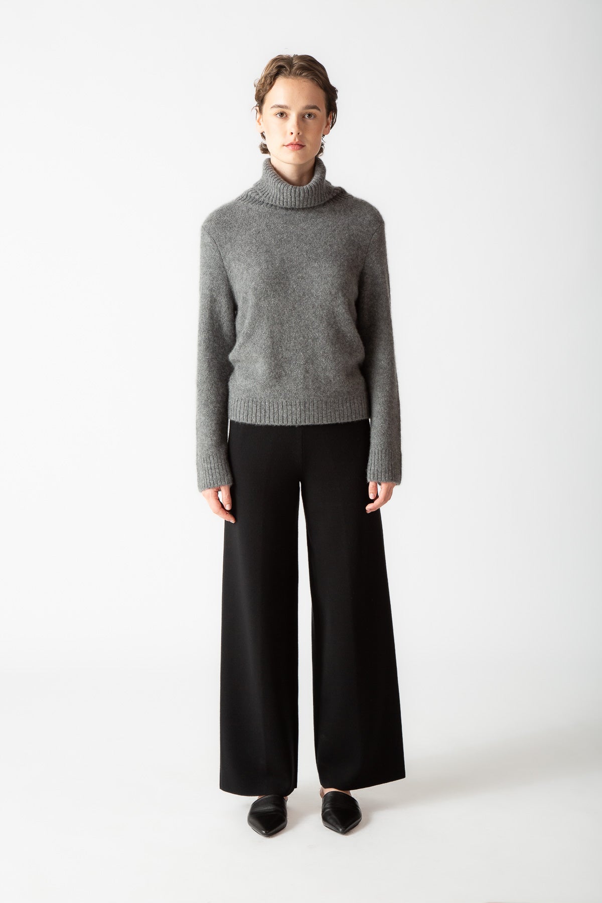 BOUCLE CROPPED TURTLENECK