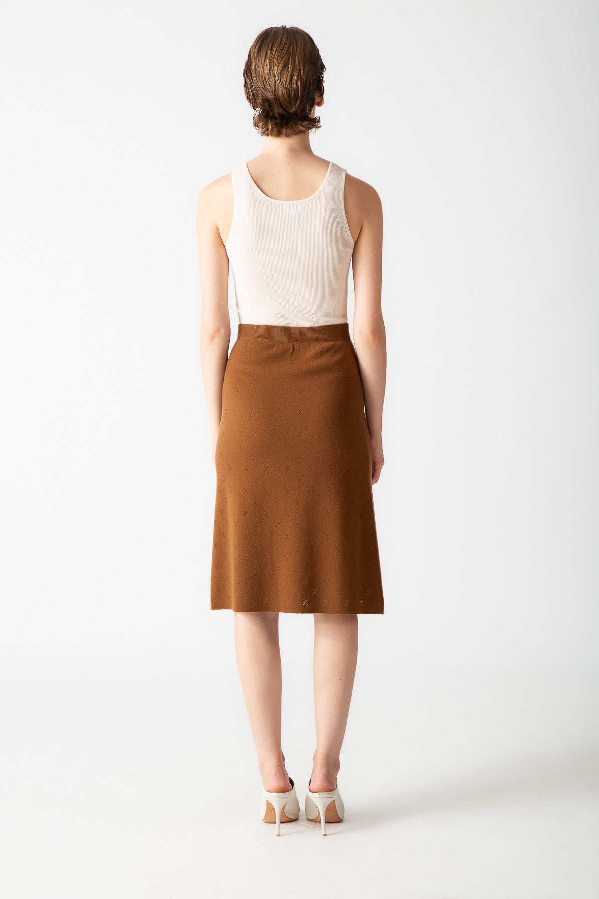 DETAILED STITCH SKIRT