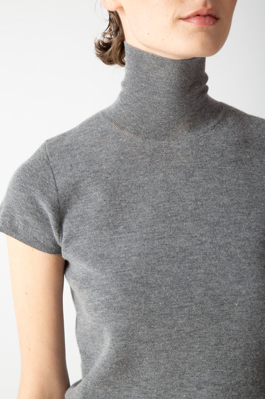 TURTLENECK TOP