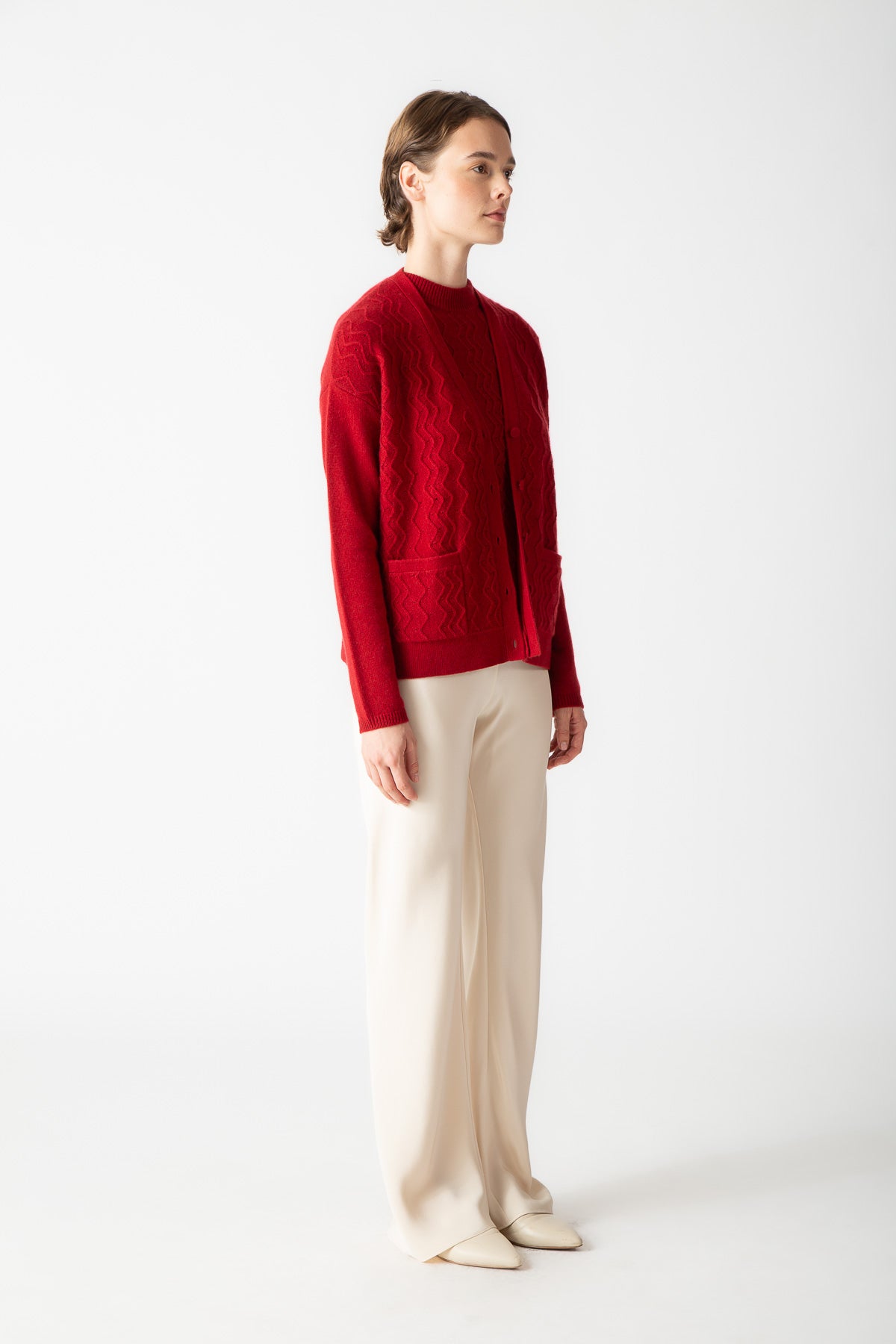 TEXTURED V-NECK CARDIGAN