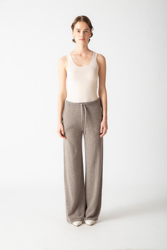 STRAIGHT PANTS