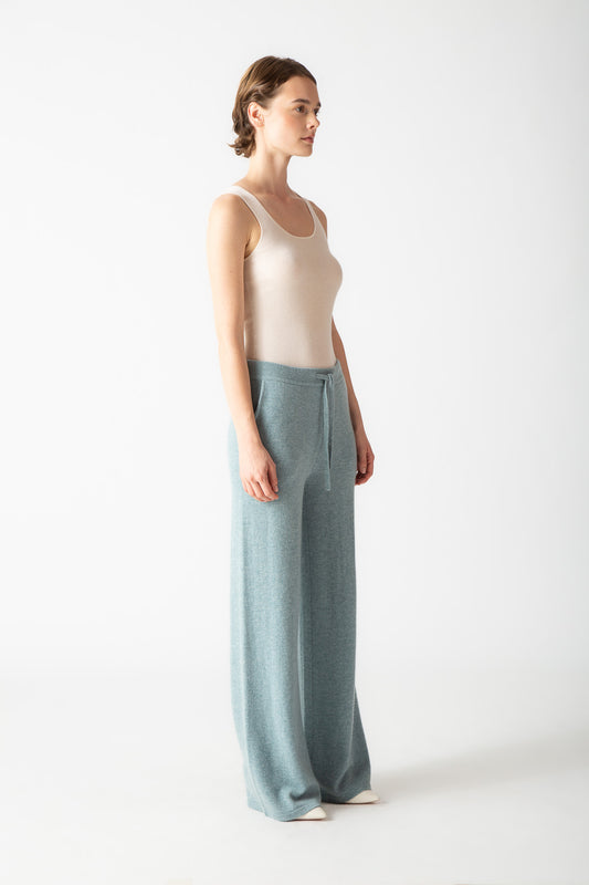 STRAIGHT PANTS
