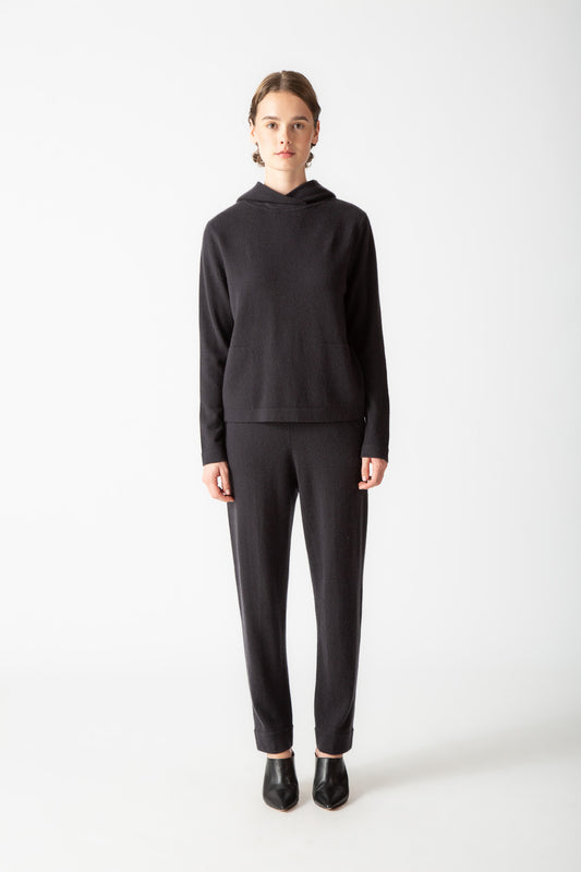HOODIE WITH SIDE POCKETS