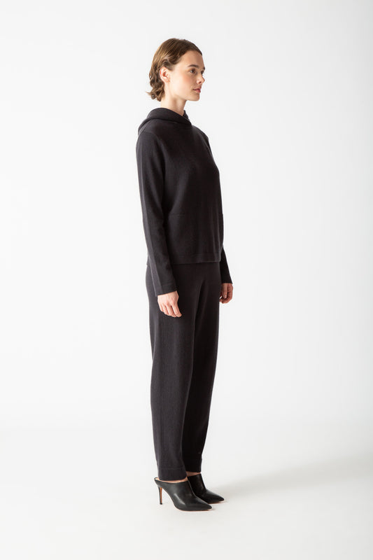 HOODIE WITH SIDE POCKETS