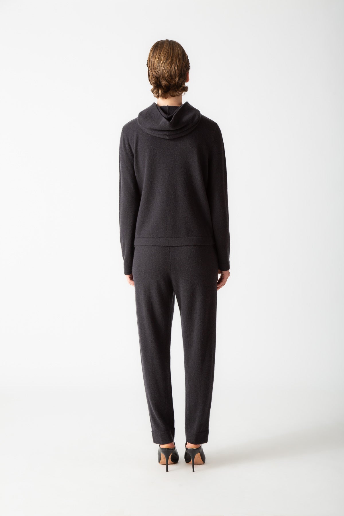 HOODIE WITH SIDE POCKETS