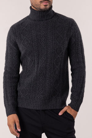 MIXED CABLE TURTLENECK