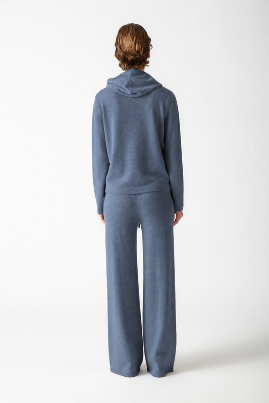 HOODIE WITH SIDE POCKETS