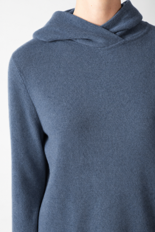 HOODIE WITH SIDE POCKETS