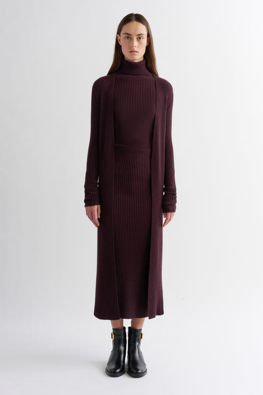 TSE Cashmere Essentials Collection tagged "Color_Burgundy" TSE Cashmere Essentials Collection tagged "Color_Burgundy"