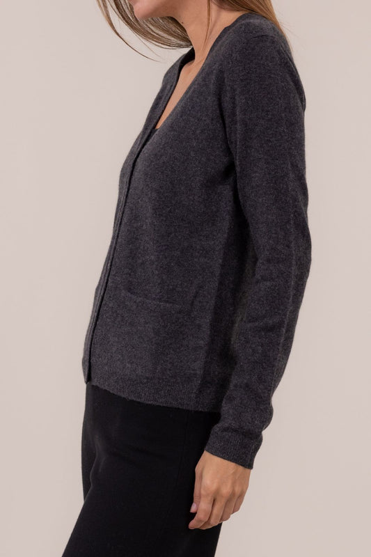 CLASSIC CASHMERE V-NECK CARDIGAN