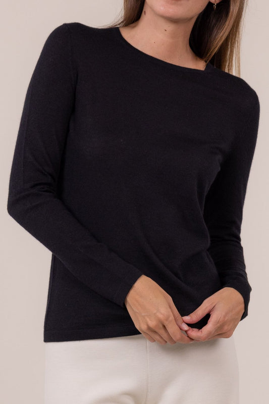 CLASSIC SUPERFINE CASHMERE CREWNECK