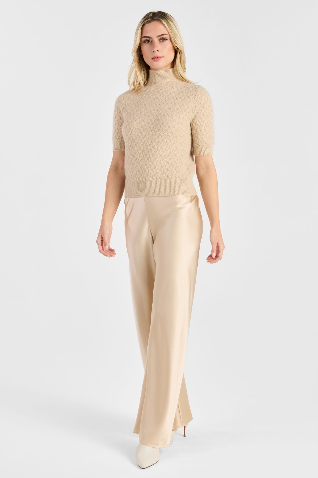 BOUCLE CASHMERE TURTLENECK