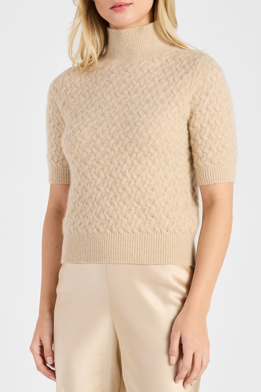 BOUCLE CASHMERE TURTLENECK