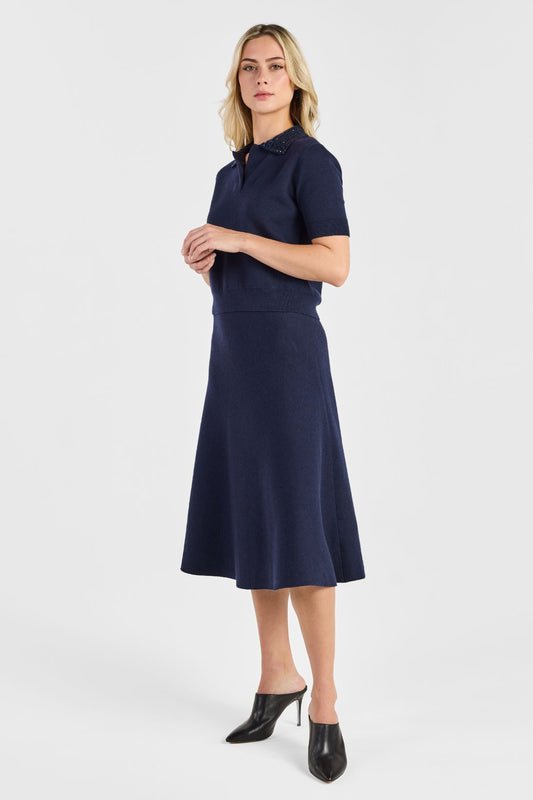 EMBROIDERED COLLAR TOP