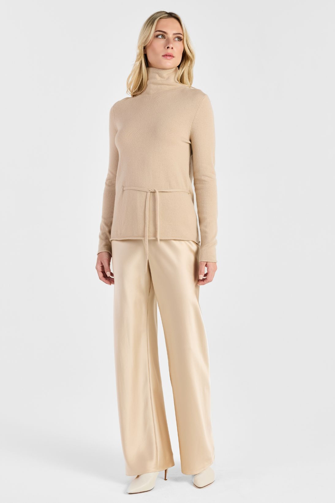 SIDE-TIE TURTLENECK TOP