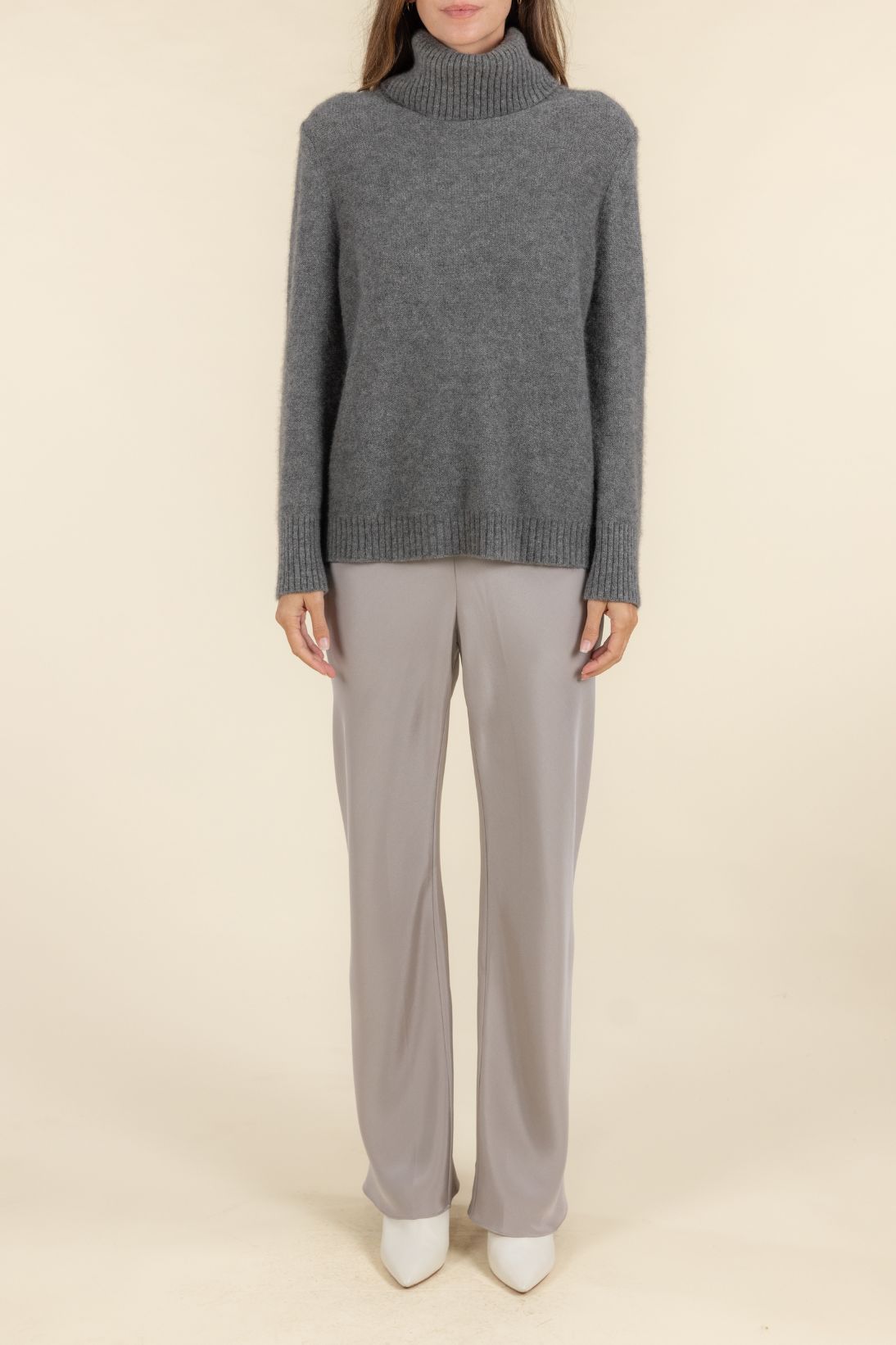 BOUCLE TURTLENECK SWEATER