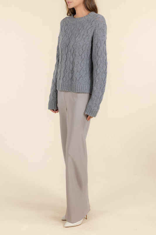 SUSTAINABLE CASHMERE CABLE SWEATER