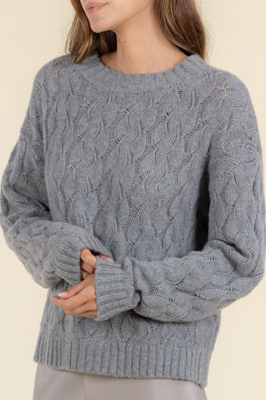 SUSTAINABLE CASHMERE CABLE SWEATER