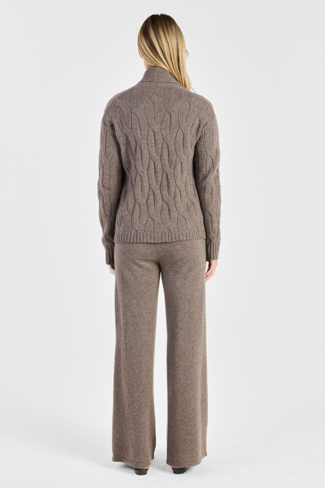 SHAWL CABLE CARDIGAN