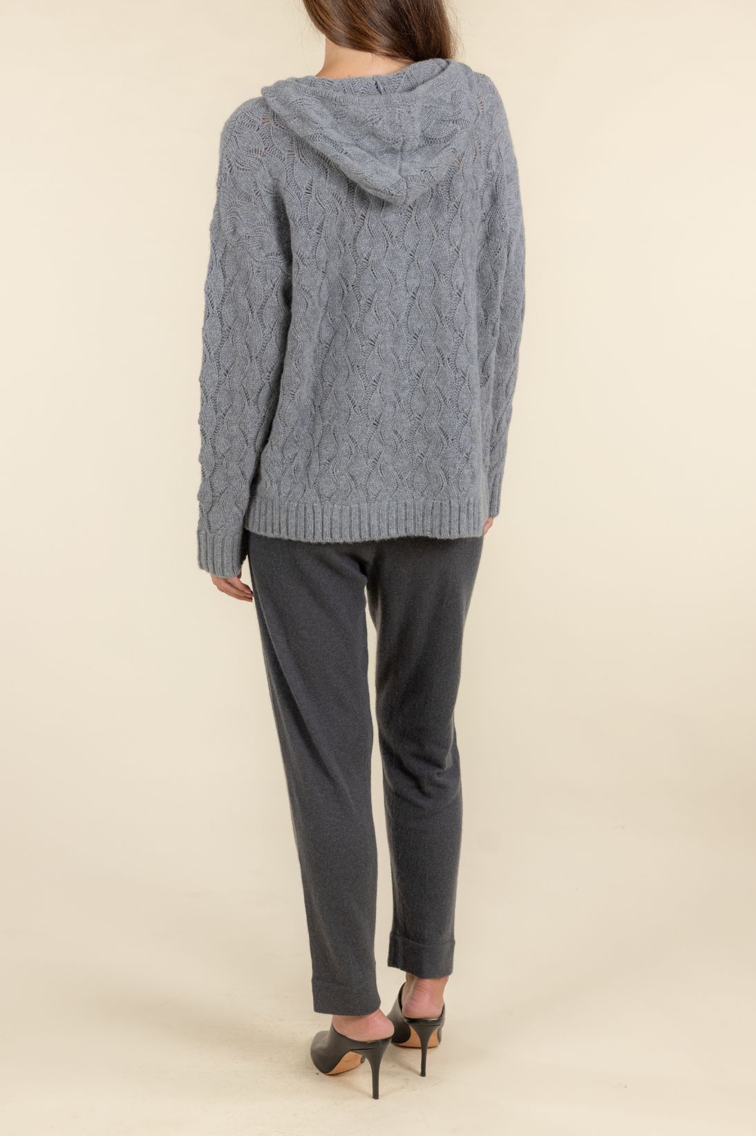 SUSTAINABLE CASHMERE CABLE HOODIE