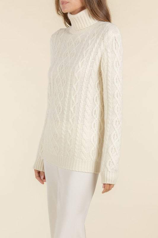 SUSTAINABLE CASHMERE CABLE TURTLENECK