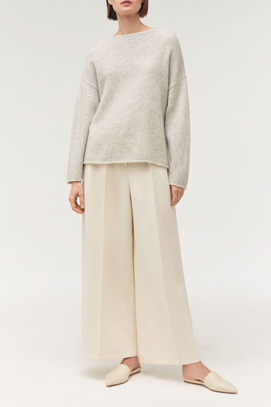 RELAXED SOFT NECK SWEATER