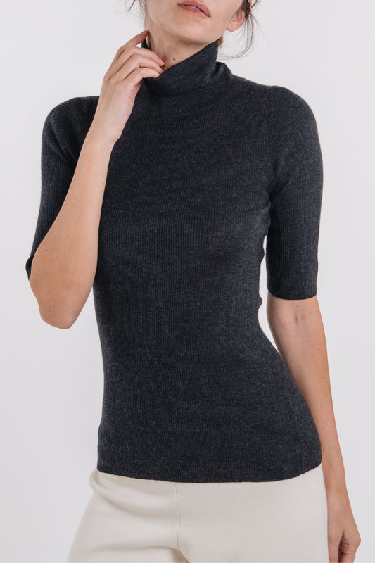 CASHMERE RIBBED ELBOW SLEEVE TURTLENECK