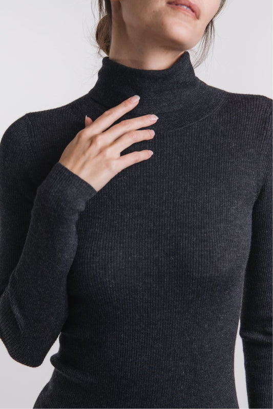 CASHMERE RIBBED TURTLENECK