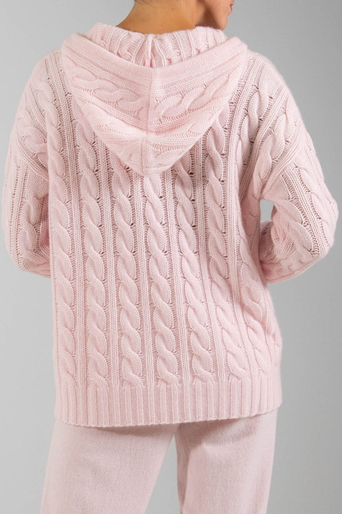 RECYCLED CASHMERE CABLE HOODIE