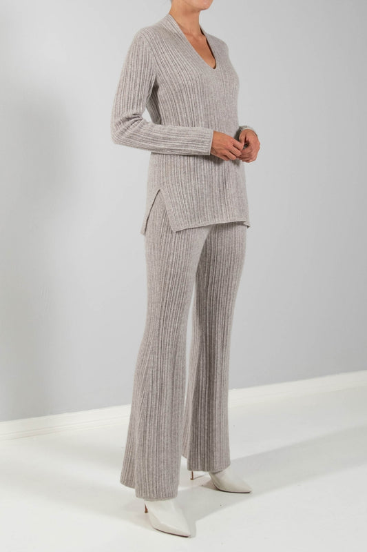 RECYCLED CASHMERE RIBBED V-NECK SWEATER