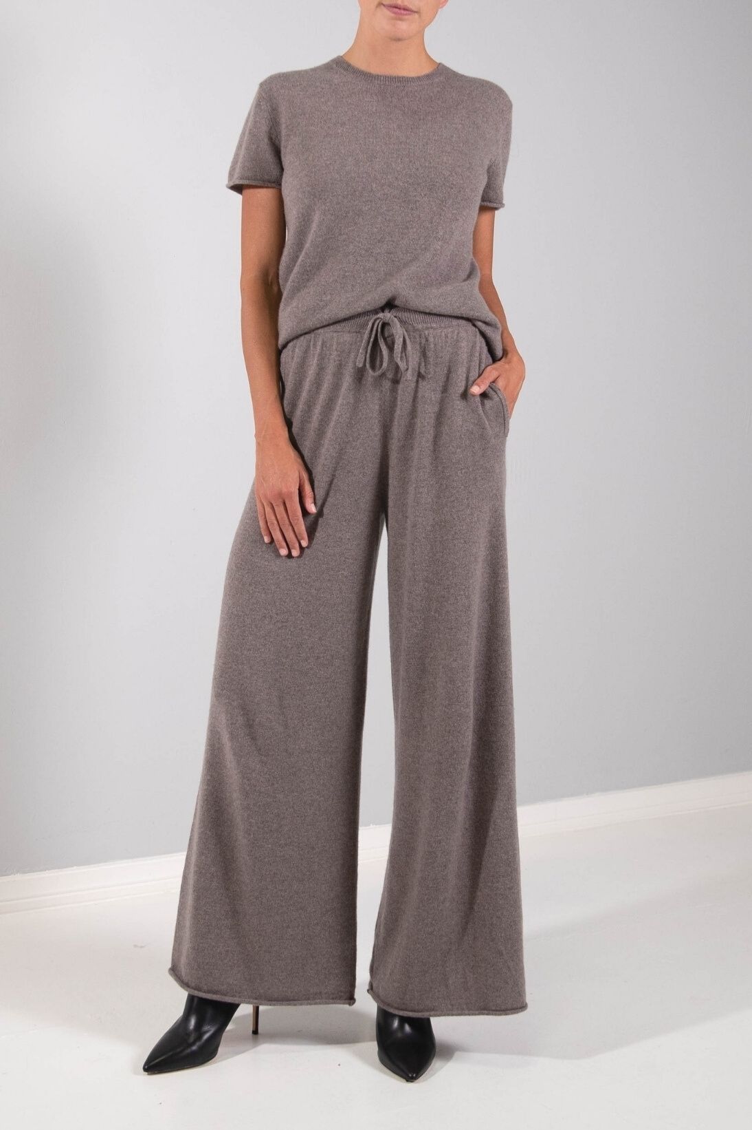 RECYCLED CASHMERE CROPPED PANTS