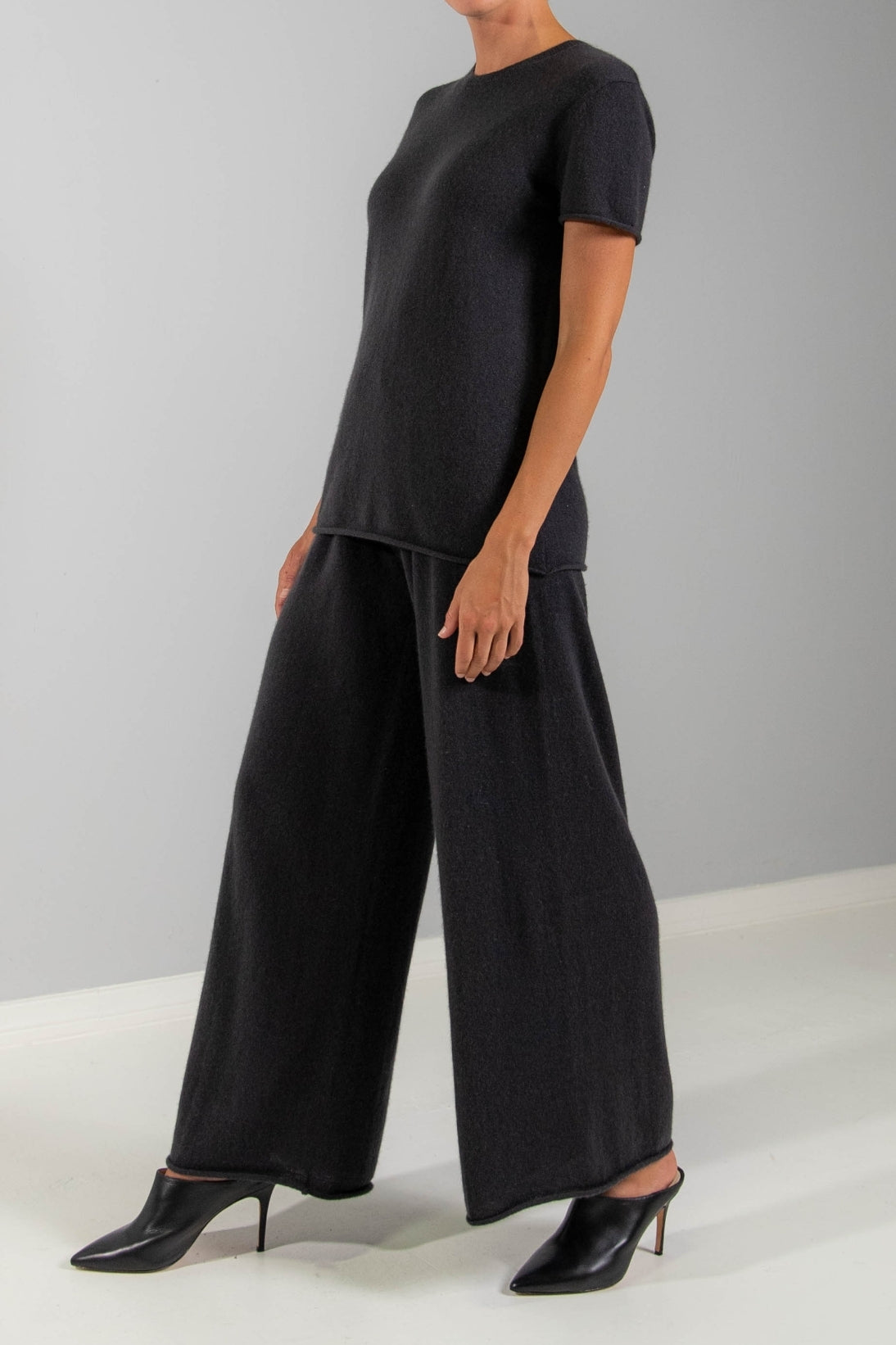 RECYCLED CASHMERE CROPPED PANTS