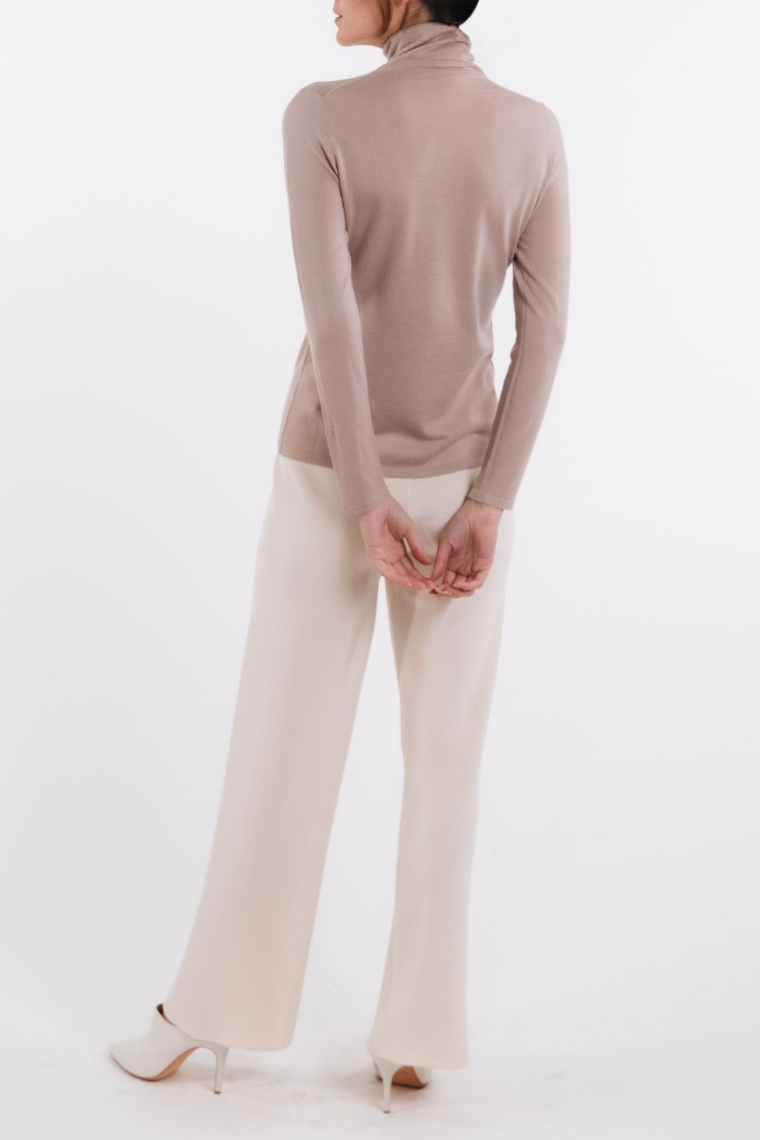 SUPERFINE CASHMERE TURTLENECK