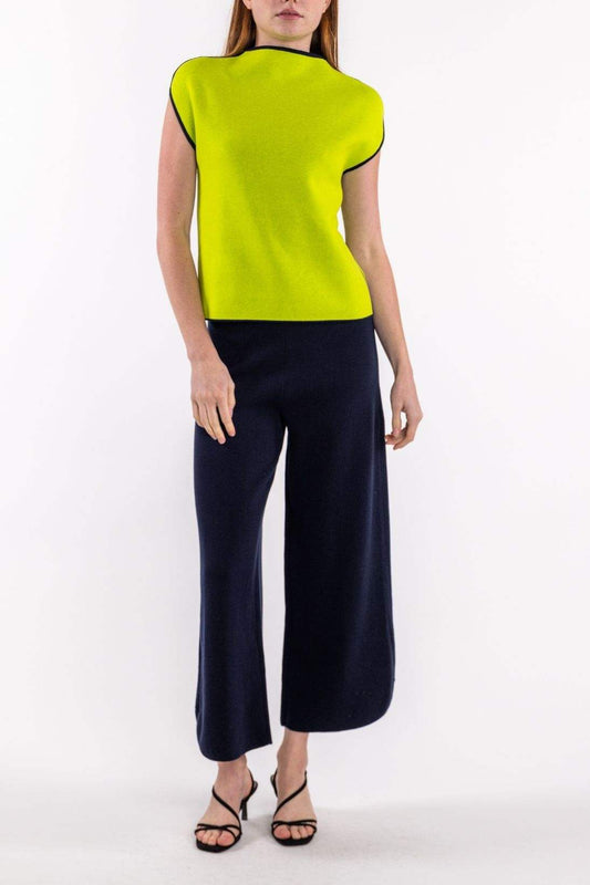 REVERSIBLE MOCK NECK TOP